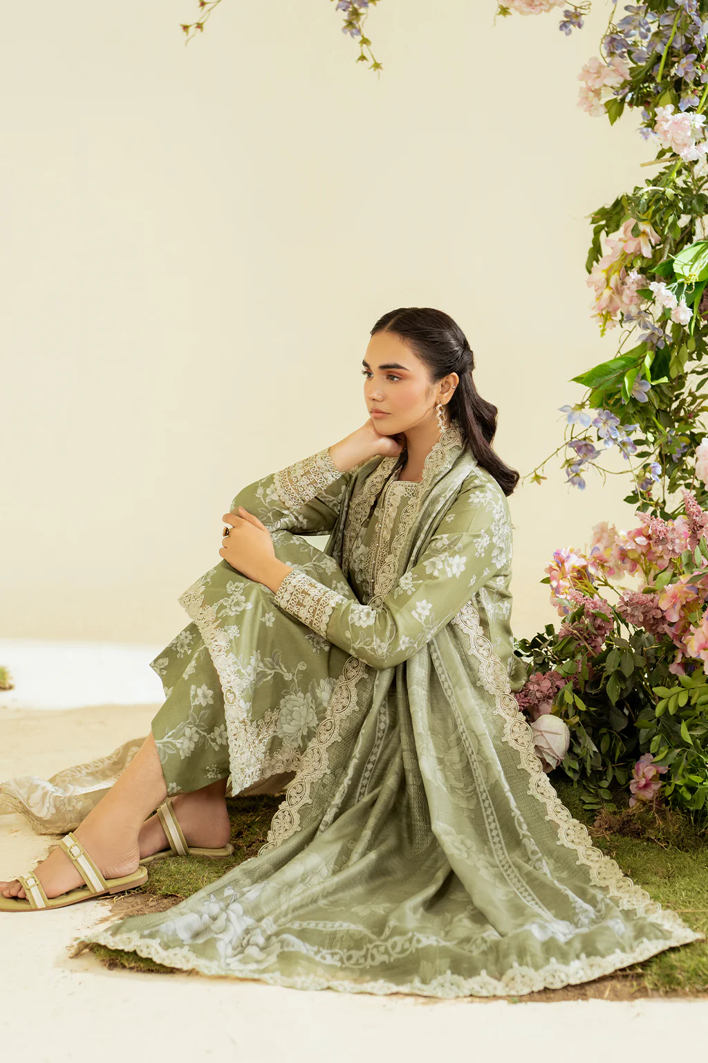 UE-454 Printed Lawn - Image 10