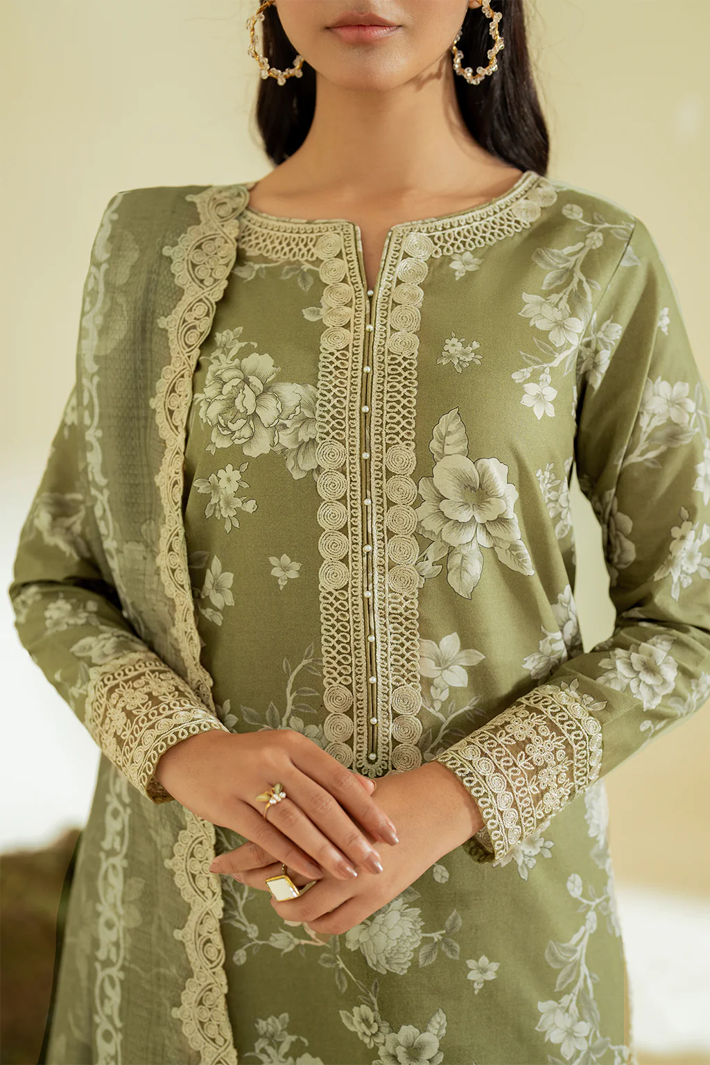 UE-454 Printed Lawn - Image 4