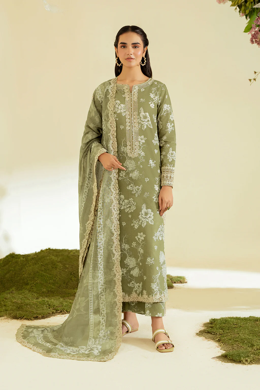 UE-454 Printed Lawn - Image 5