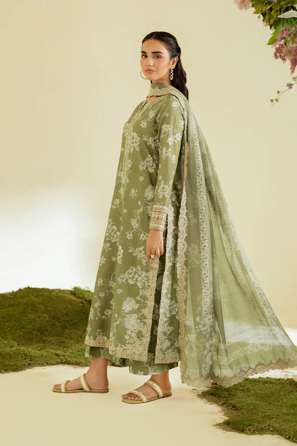 UE-454 Printed Lawn - Image 6