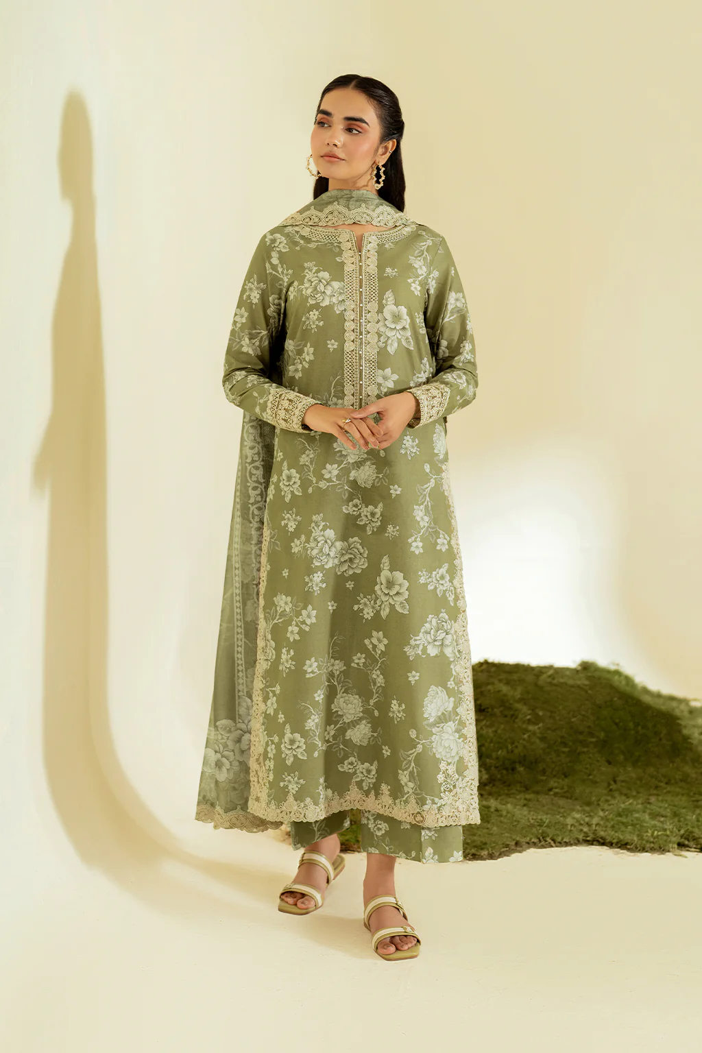 UE-454 Printed Lawn - Image 7