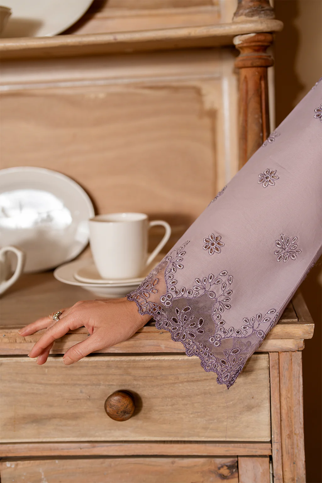 UE-478 Embroidered Lawn - Image 8