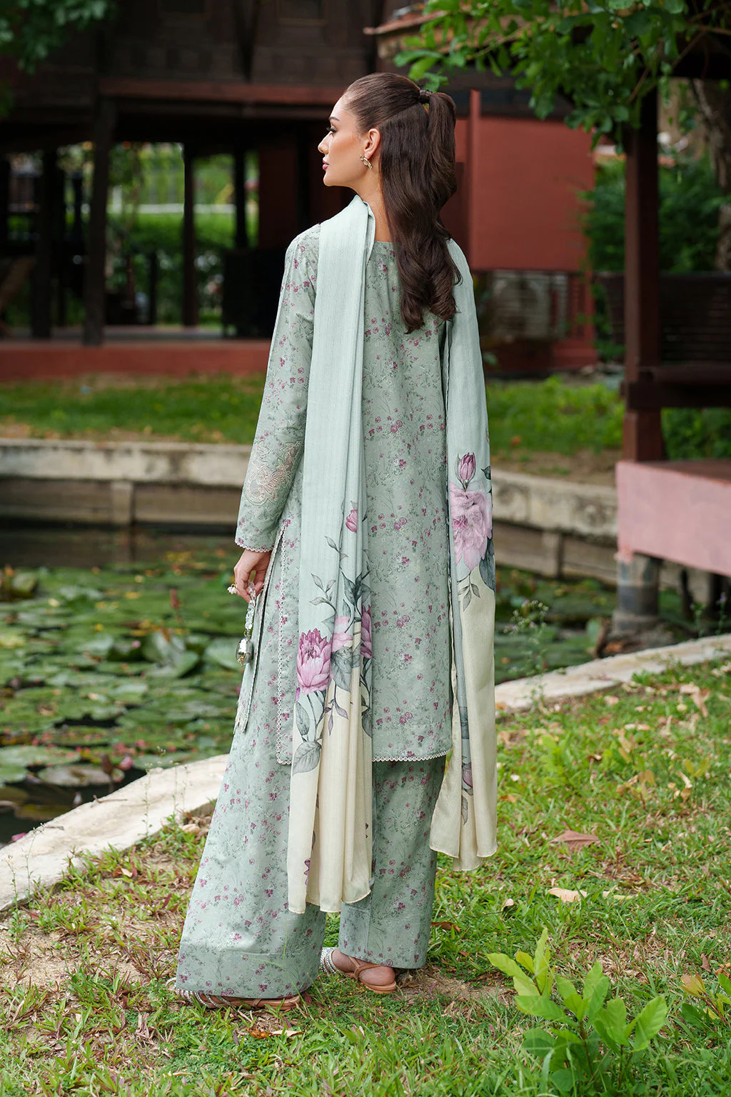UE-510 Printed Lawn - Image 2