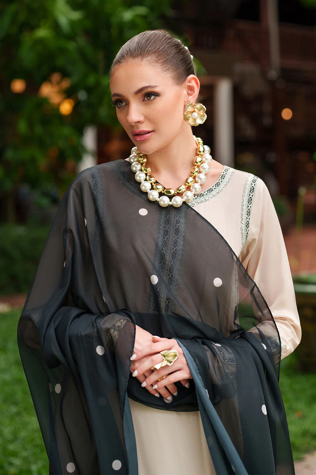 UE-515 Dyed Plain Lawn - Image 6