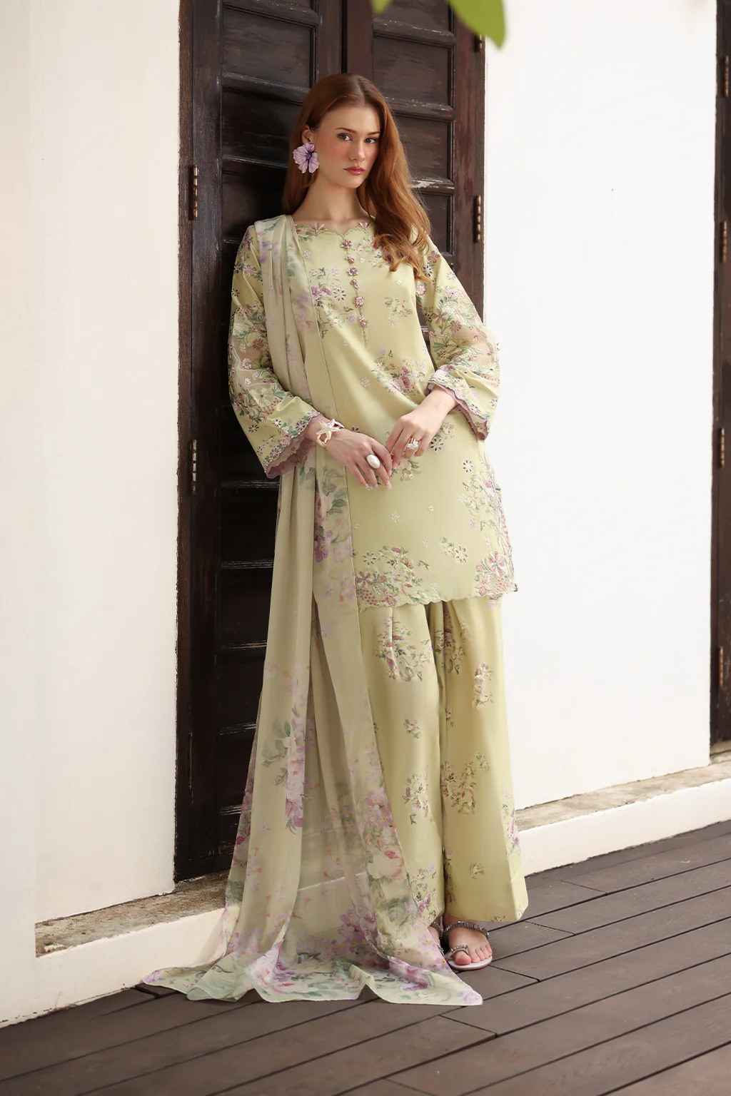 UE-523 Printed Lawn - Image 4