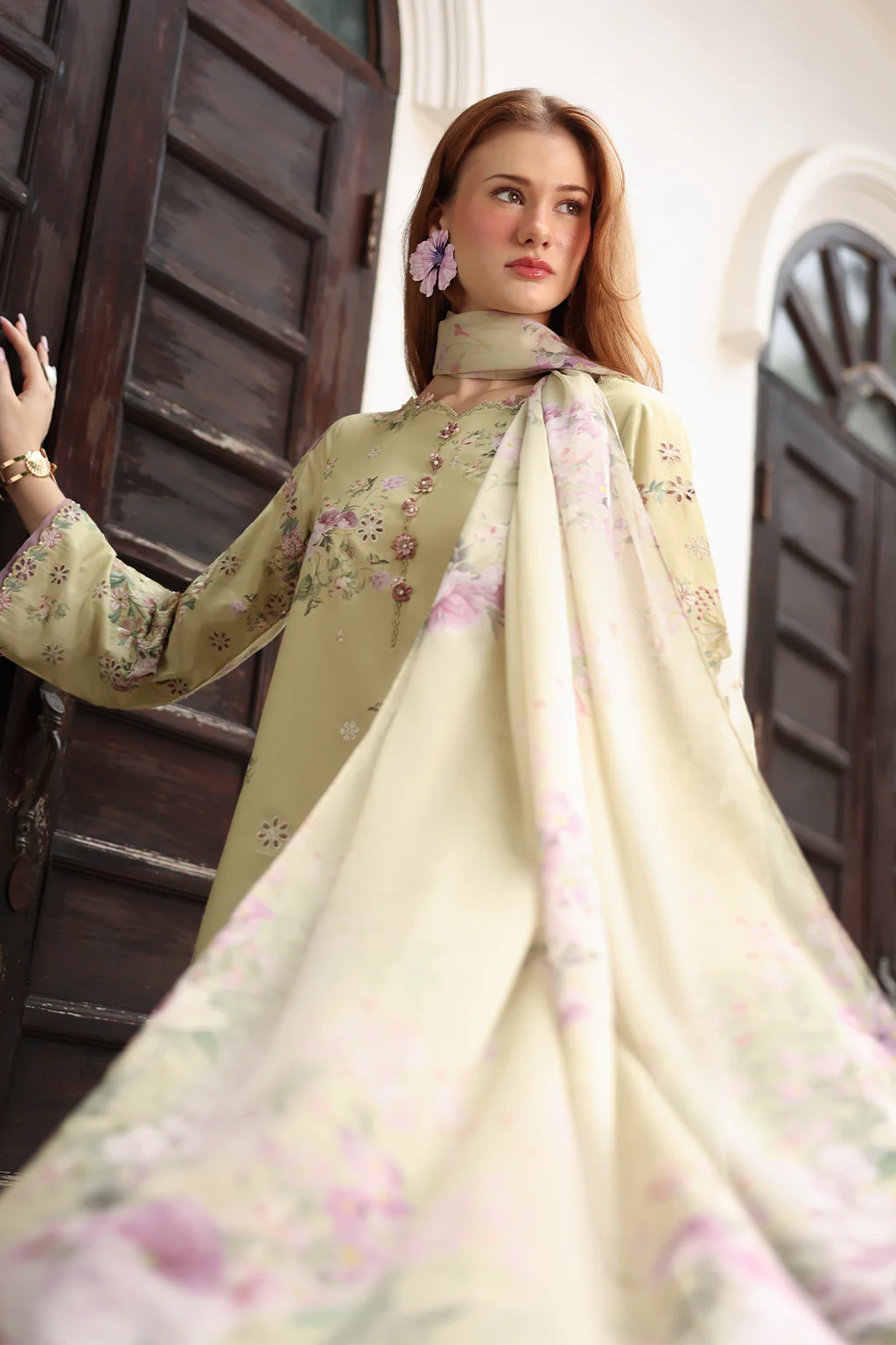 UE-523 Printed Lawn - Image 6
