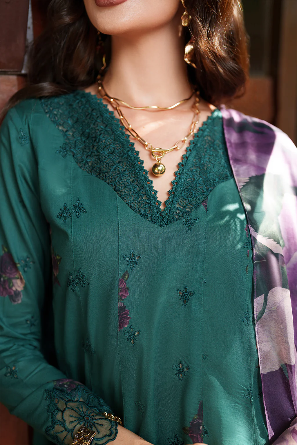 UE-524 Printed Lawn - Image 5