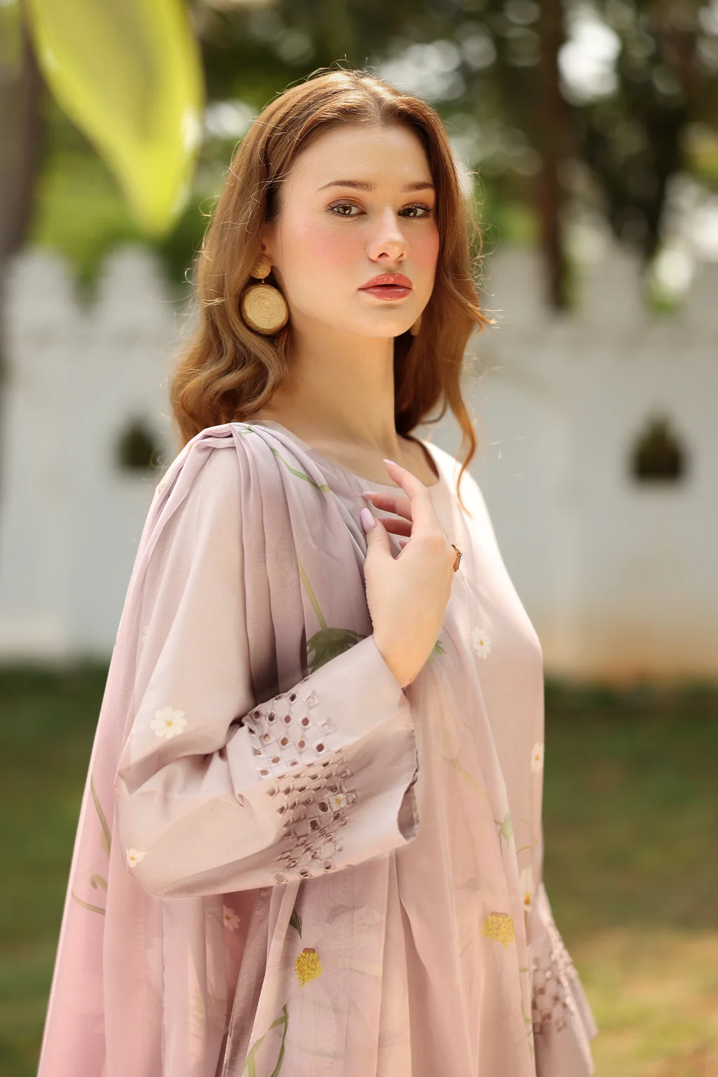 UE-529  Printed Lawn - Image 6