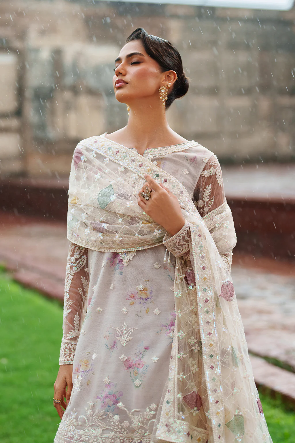 UE-534 Embroidered Net - Image 11