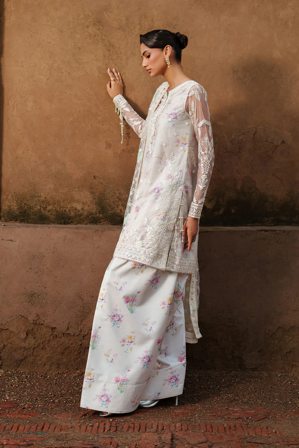UE-534 Embroidered Net - Image 6