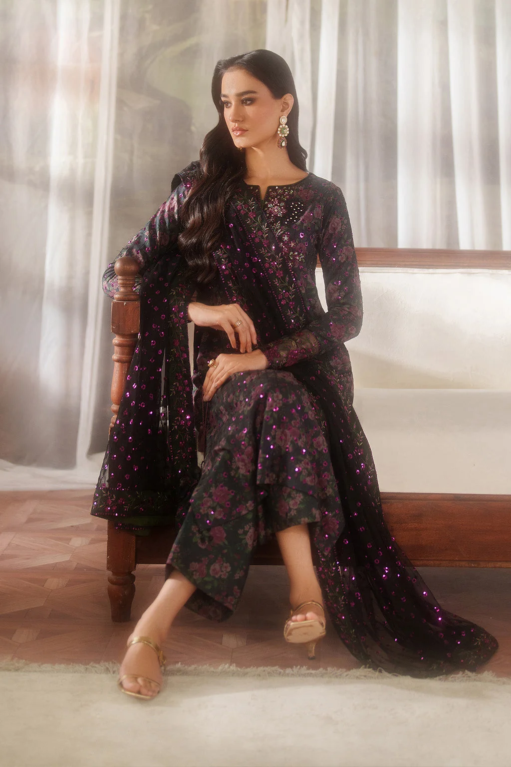 UE-537 Printed Formals - Image 10