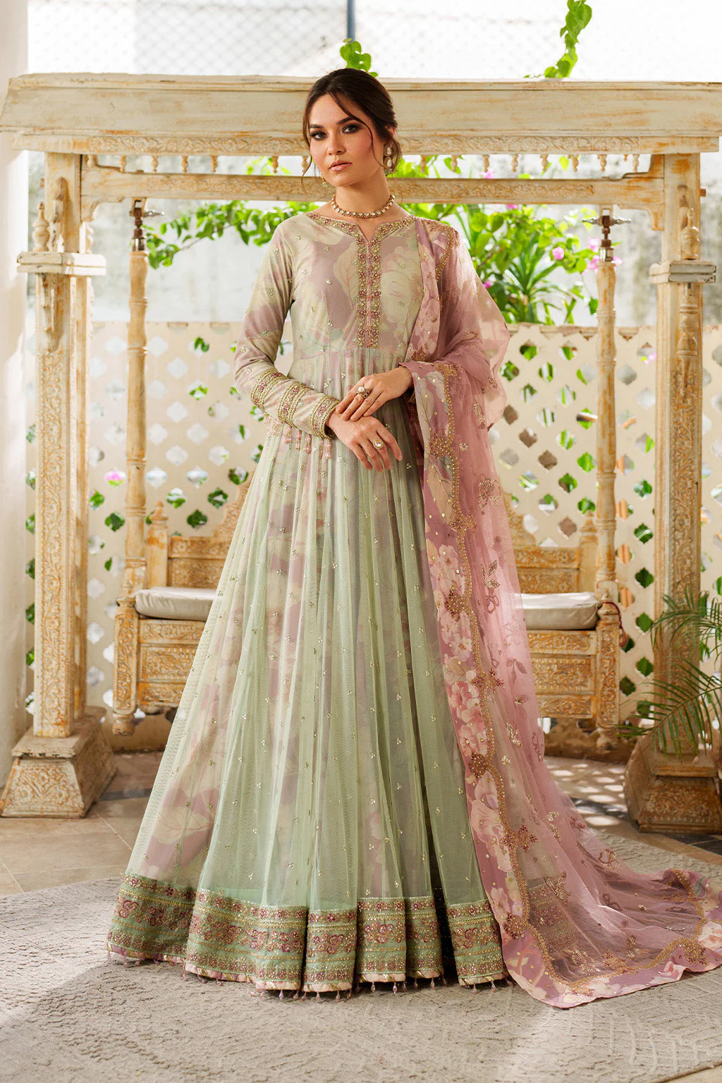 UE-542 Printed Formals - Image 4
