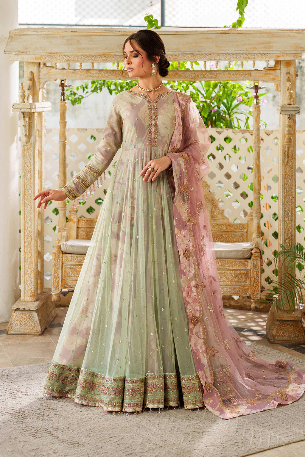 UE-542 Printed Formals - Image 5