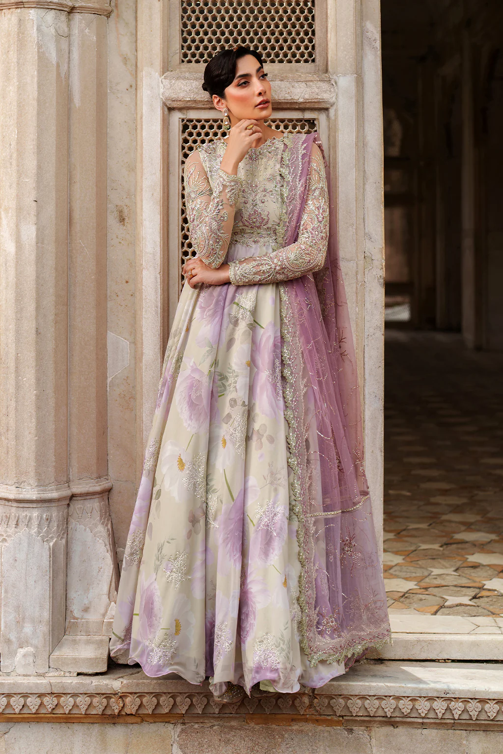 UE-546 Embroidered Chiffon - Image 10
