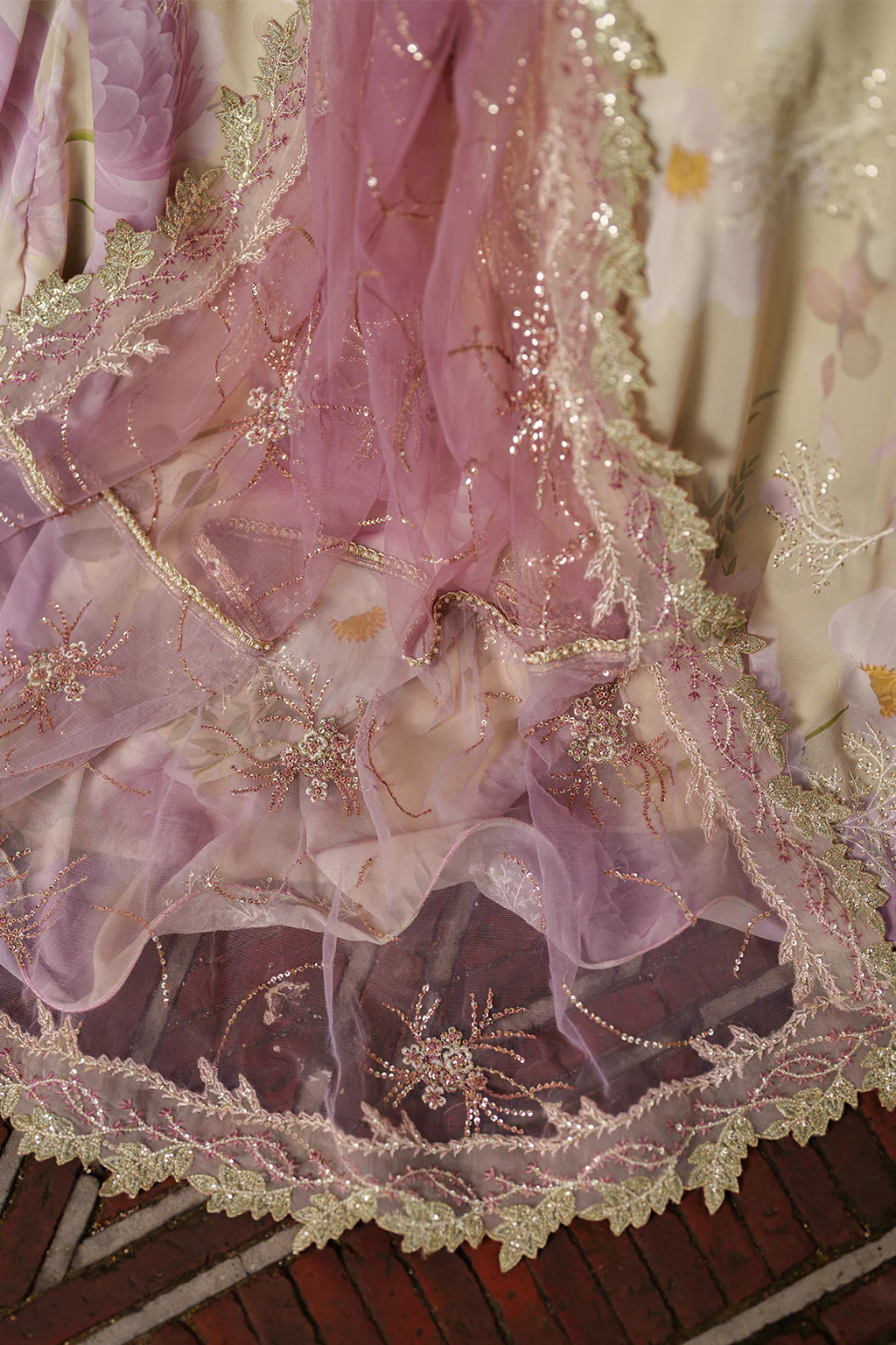 UE-546 Embroidered Chiffon - Image 14