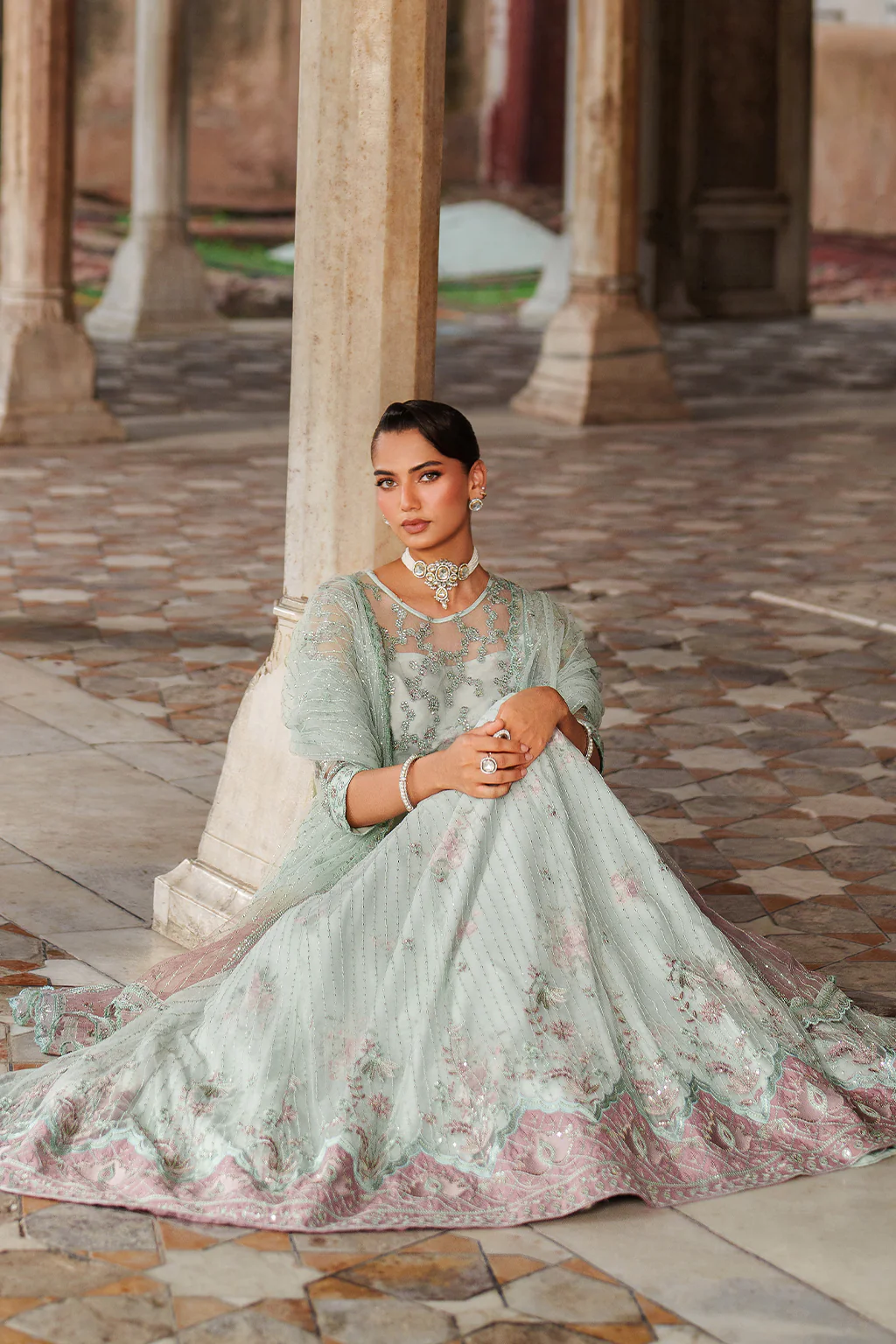 UE-553 Embroidered Net - Image 10