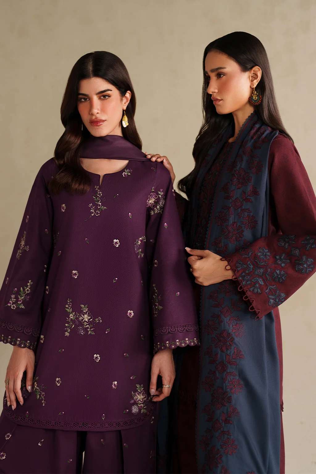 UE-576 Embroidered Khaddar - Image 4
