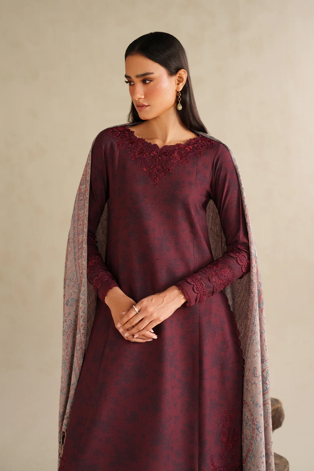 UE-590 Printed Khaddar - Image 6