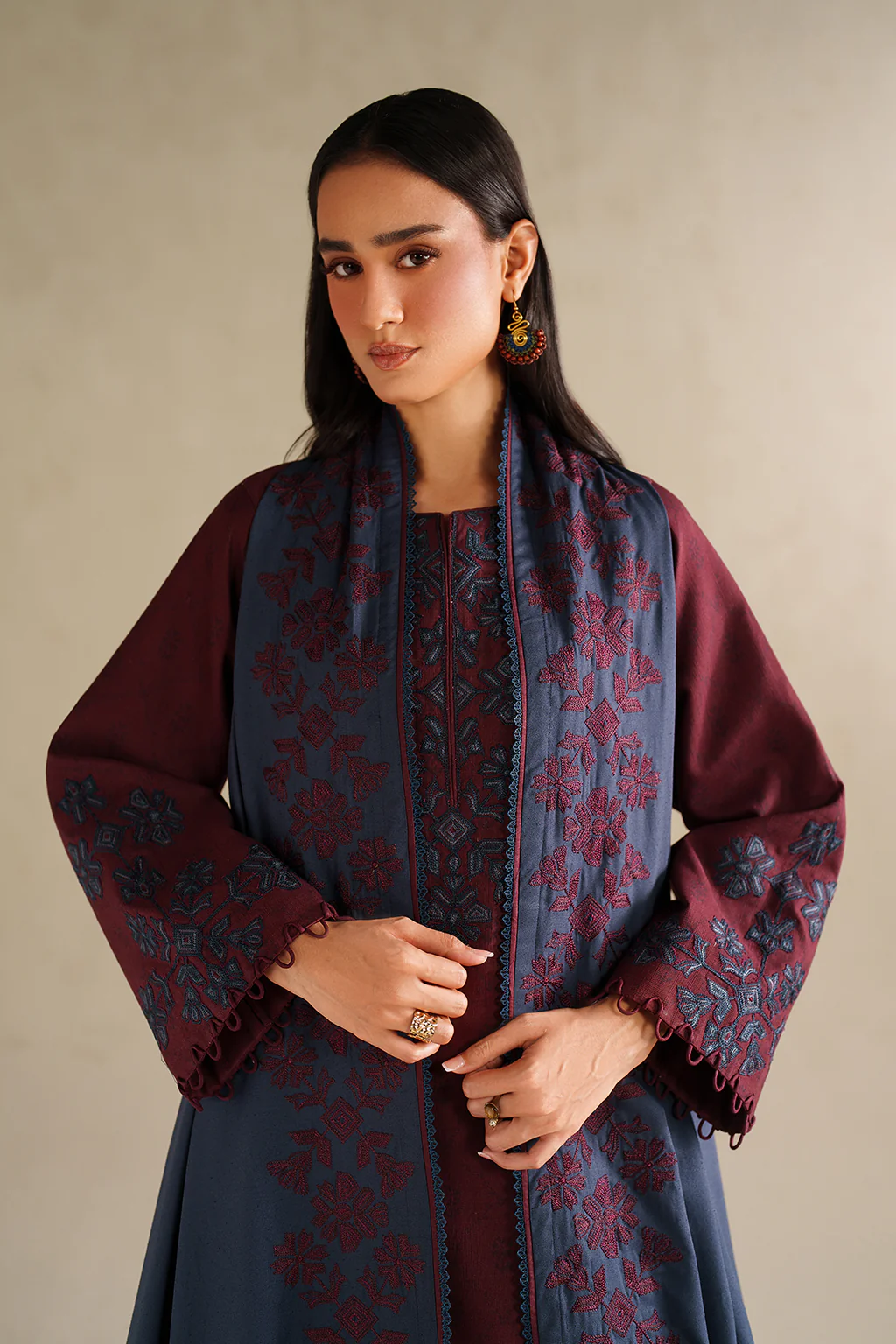 UE-592 Printed Khaddar - Image 12
