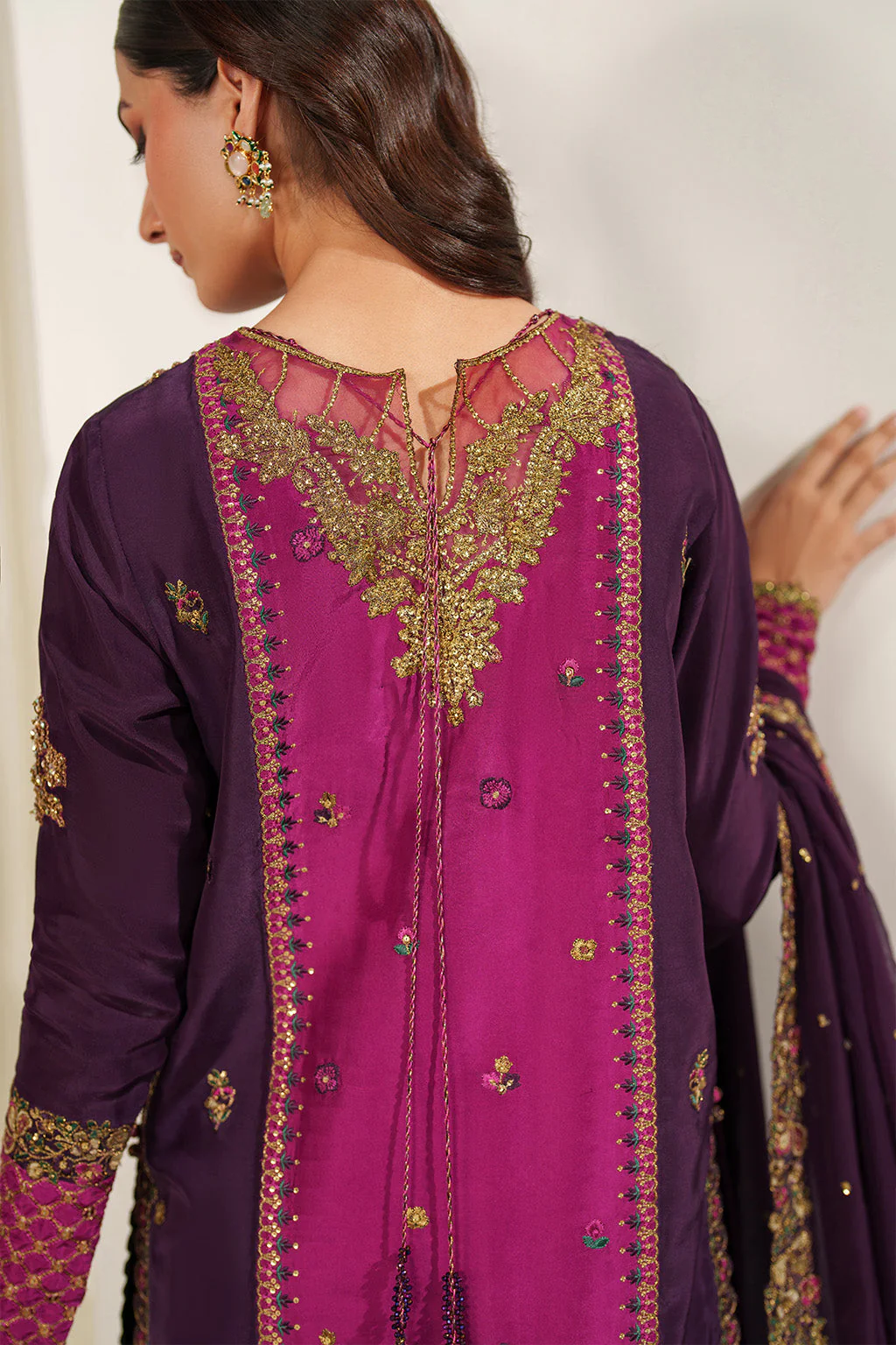 UE-611  Embroidered  Ramen Silk - Image 9