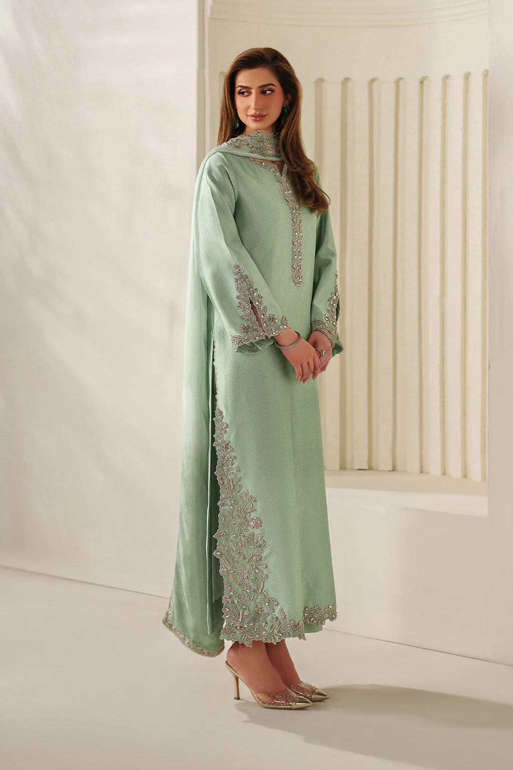 UE-615 Textured Silk - Image 5