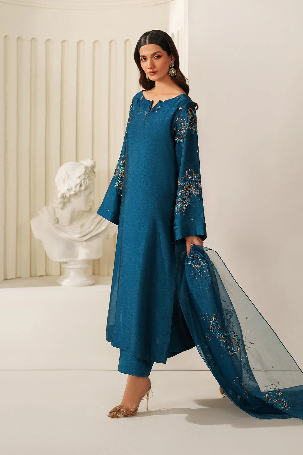 UE-616  Embroidered Ramen Silk - Image 10