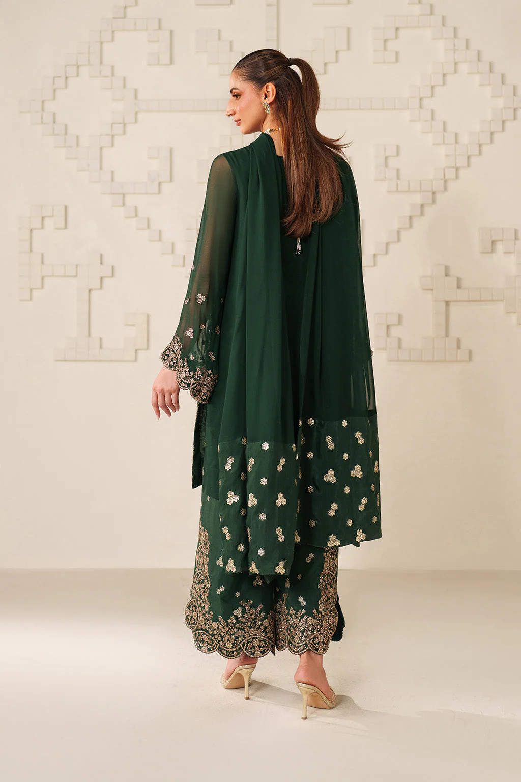 UE-619  Embroidered Chiffon - Image 7