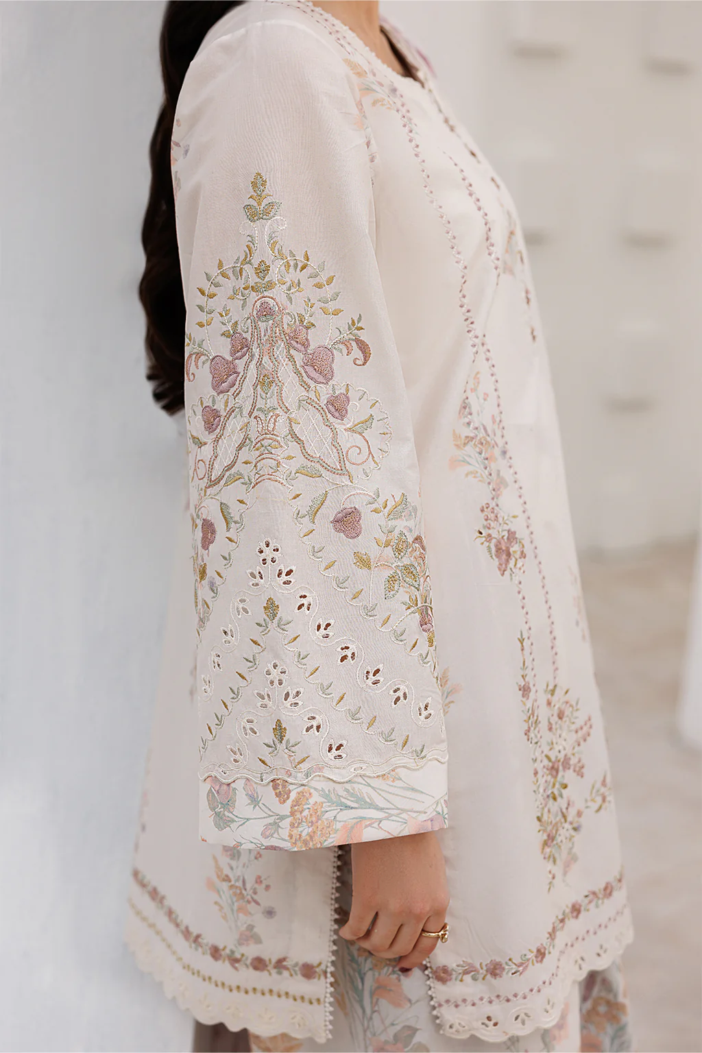 UE-631 Printed Lawn - Image 6