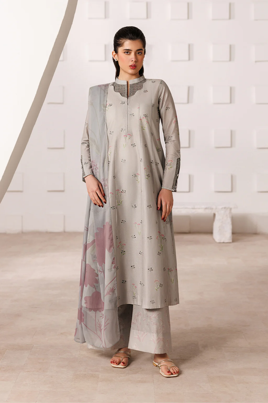 UE-634 Printed Lawn