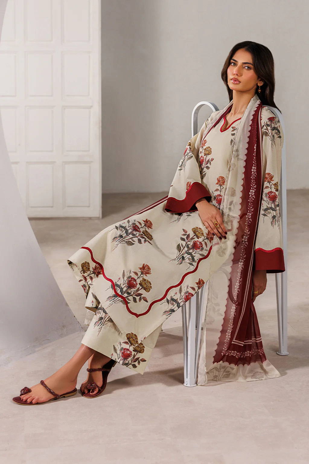 UE-641 Printed Lawn - Image 4