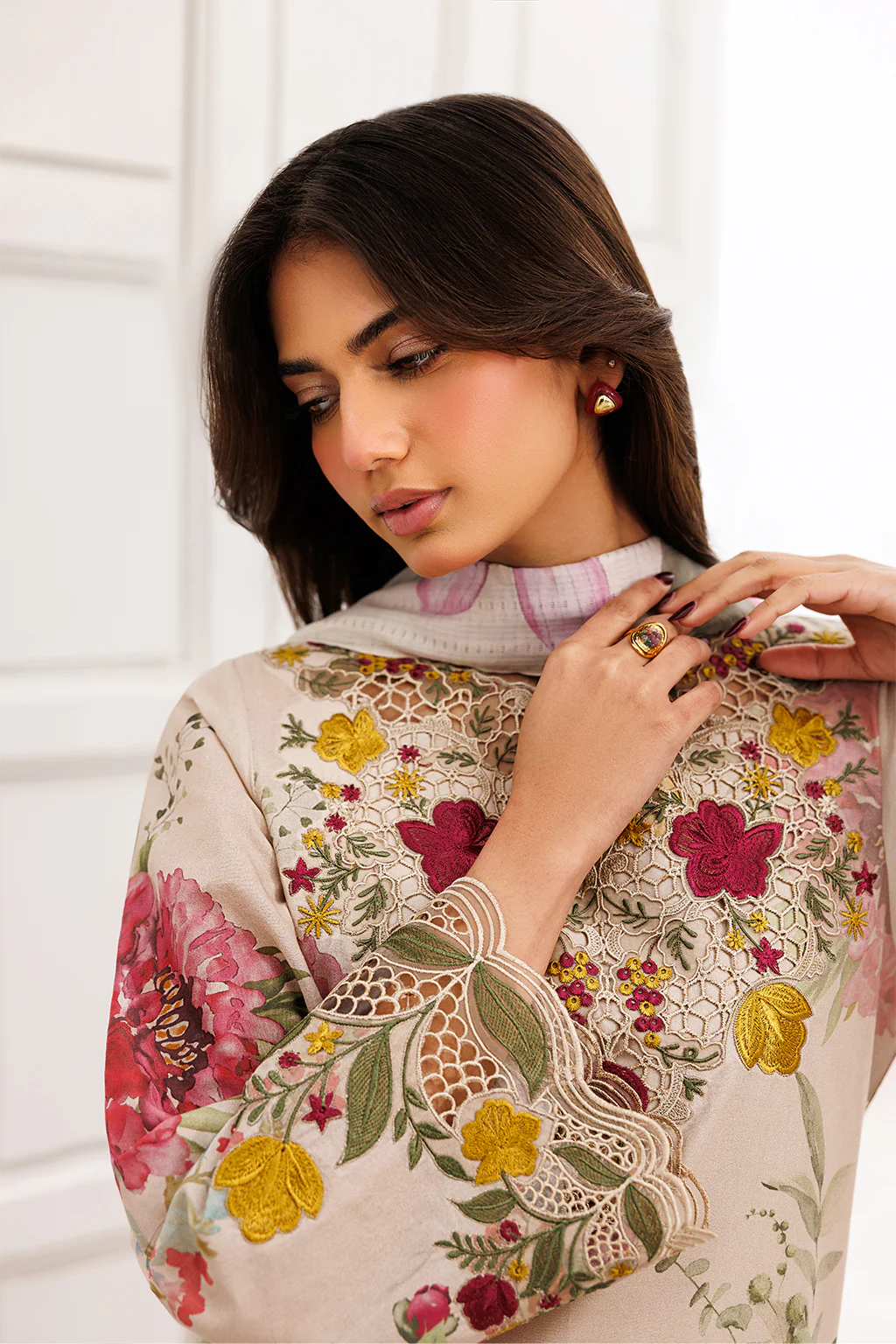 UE-644 Printed Lawn - Image 4