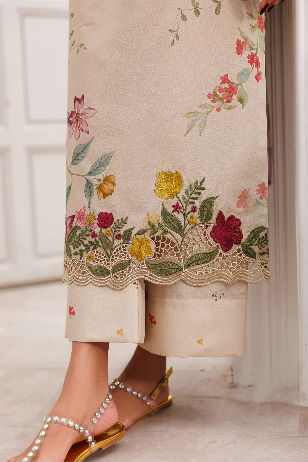 UE-644 Printed Lawn - Image 6