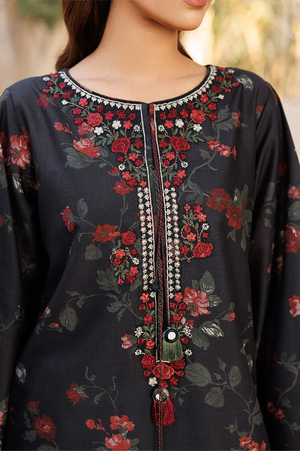 UE-662 Printed Lawn - Image 5