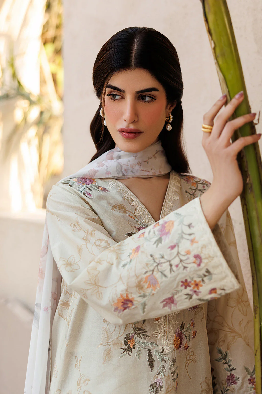 UE-669 Printed Lawn - Image 6